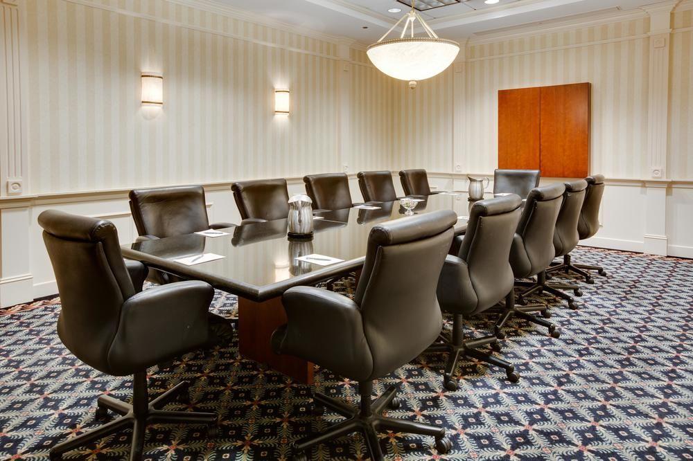 Embassy Suites By Hilton Cleveland Rockside Independence Eksteriør billede