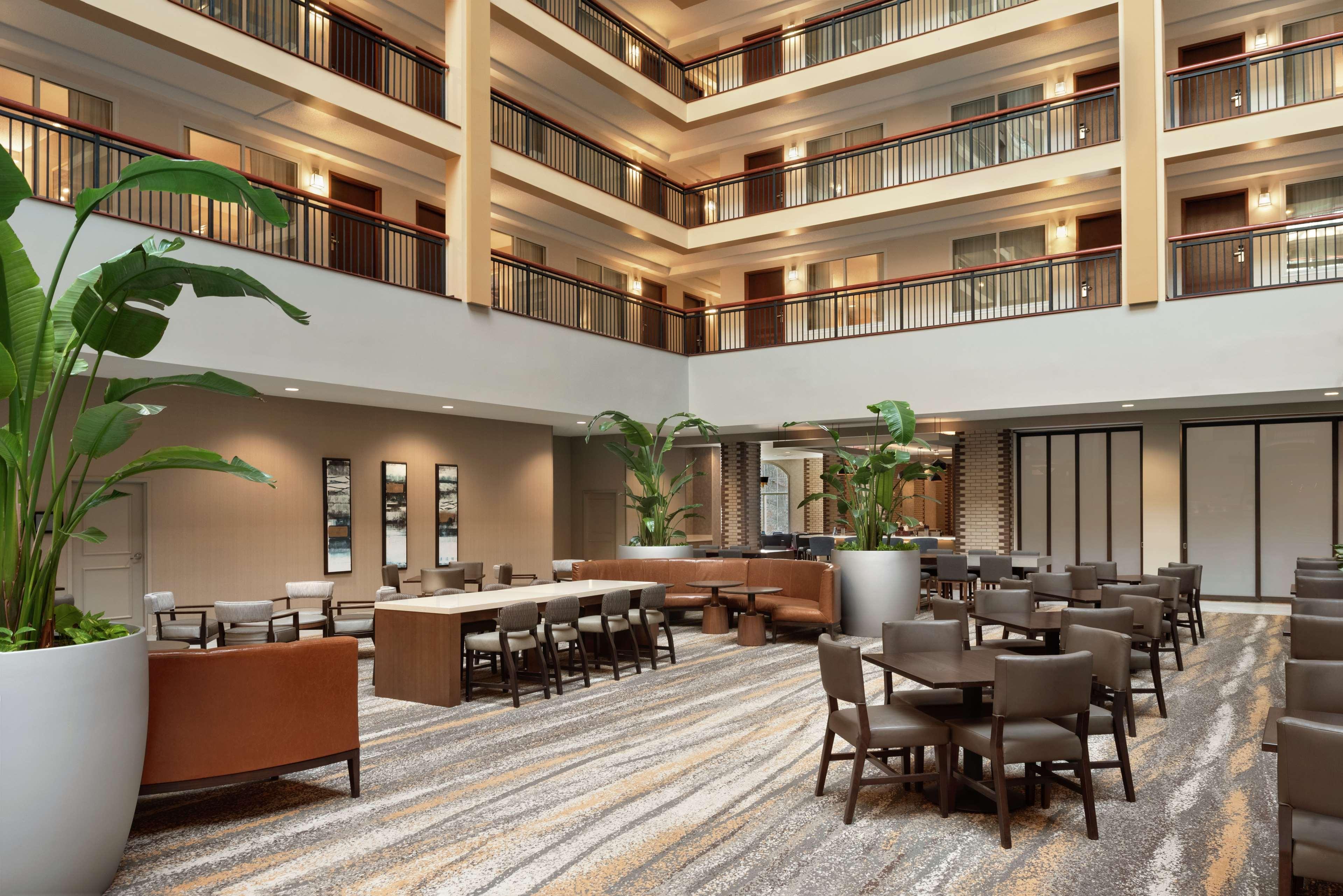 Embassy Suites By Hilton Cleveland Rockside Independence Eksteriør billede