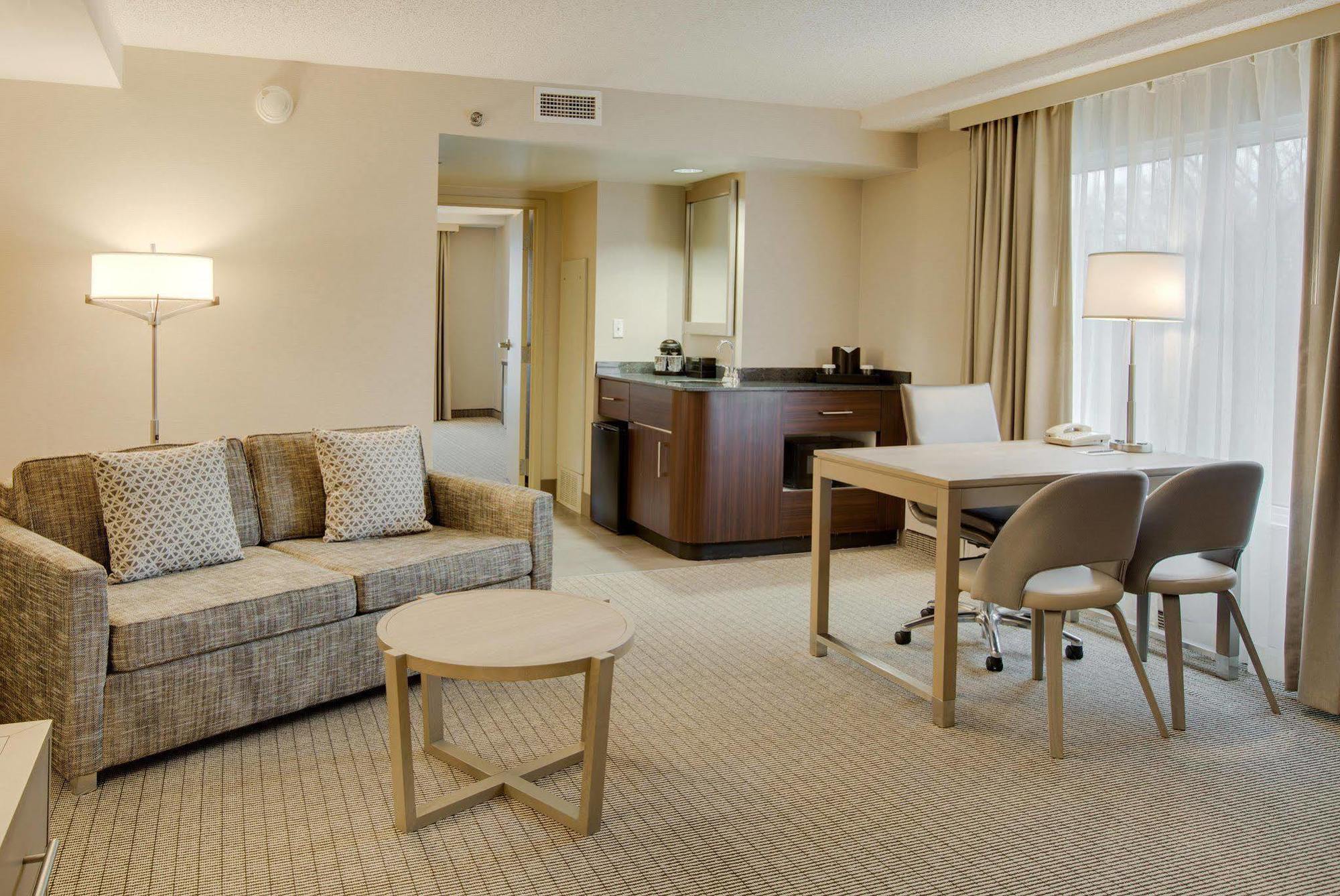 Embassy Suites By Hilton Cleveland Rockside Independence Eksteriør billede